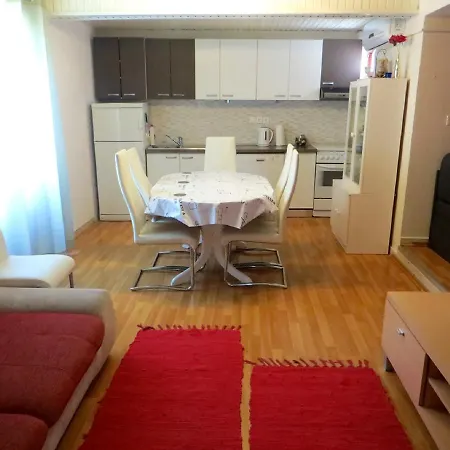 Apartment Libora *
