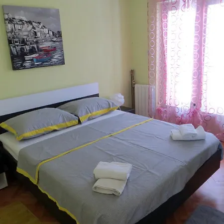 Apartment Libora Jelsa (Hvar)